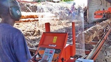 Wood-Mizer Lt70 Remote Sawmill Boosts Search for Improved Efficiency